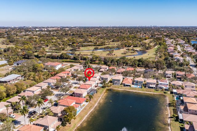 3944 Crescent Creek Drive, Coconut Creek, FL 33073