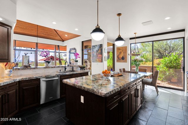 10181 E OLD TRAIL Road, Scottsdale, AZ 85262