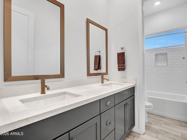 17314 W LOMA Lane, Waddell, AZ 85355