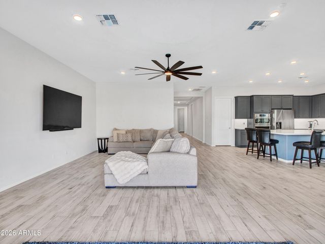 17314 W LOMA Lane, Waddell, AZ 85355