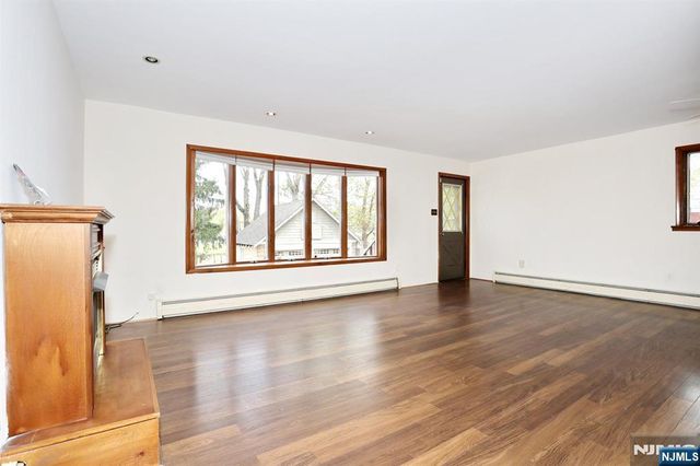 263 Hoover Avenue, Bloomfield, NJ 07003