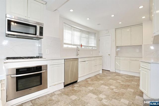 263 Hoover Avenue, Bloomfield, NJ 07003