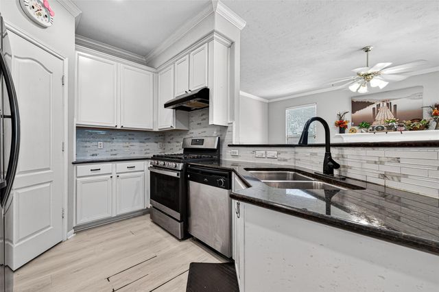 3655 Royal Royce Drive, Houston, TX 77042