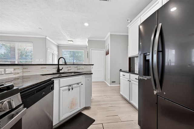 3655 Royal Royce Drive, Houston, TX 77042