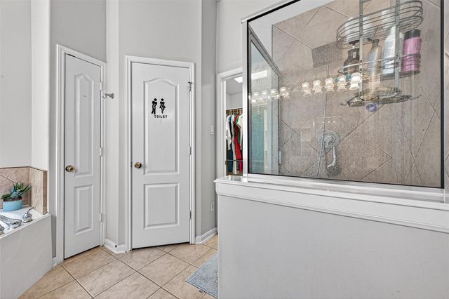 3655 Royal Royce Drive, Houston, TX 77042