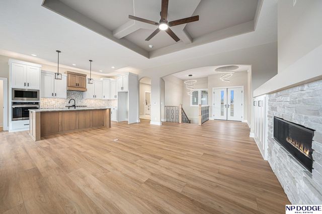 3314 S 212 Street, Elkhorn, NE 68022