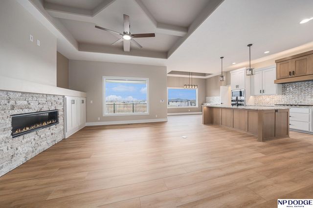 3314 S 212 Street, Elkhorn, NE 68022