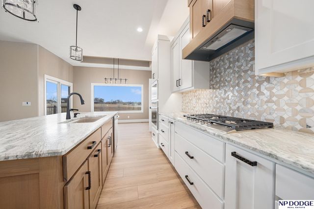 3314 S 212 Street, Elkhorn, NE 68022