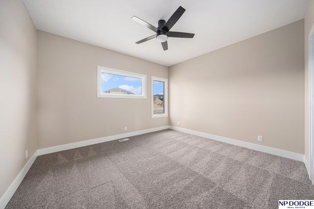 3314 S 212 Street, Elkhorn, NE 68022