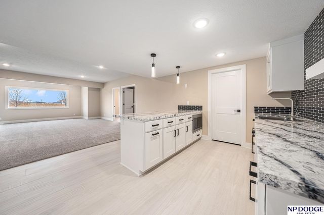 3314 S 212 Street, Elkhorn, NE 68022