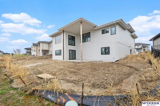 3314 S 212 Street, Elkhorn, NE 68022