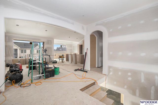 3314 S 212 Street, Elkhorn, NE 68022