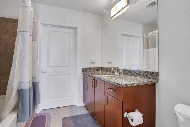 250 Pharr NE Road 2005, Atlanta, GA 30305