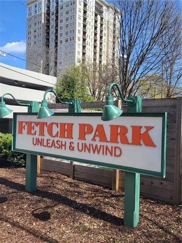 250 Pharr NE Road 2005, Atlanta, GA 30305