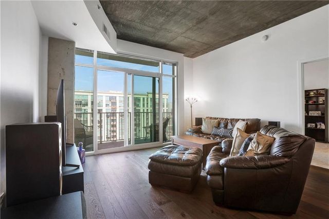 250 Pharr NE Road 2005, Atlanta, GA 30305