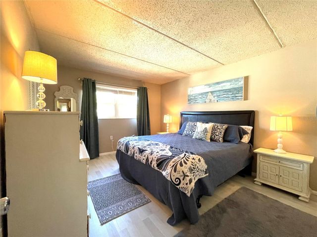 920 VIRGINIA STREET 303, Dunedin, FL 34698