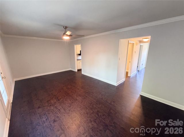 8042 Regent Park Lane, Charlotte, NC 28210
