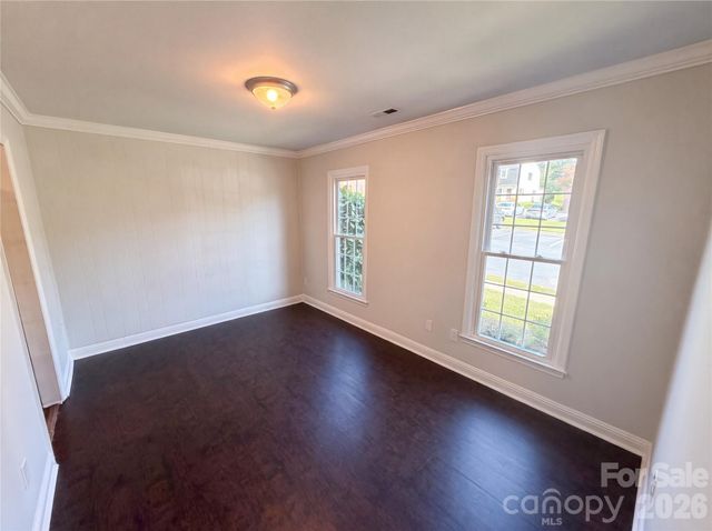 8042 Regent Park Lane, Charlotte, NC 28210