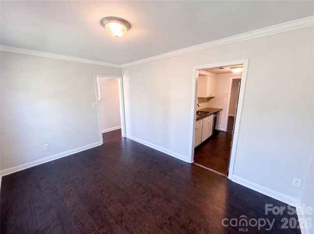 8042 Regent Park Lane, Charlotte, NC 28210