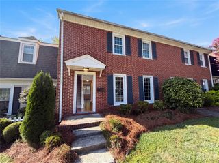 8042 Regent Park Lane, Charlotte, NC 28210