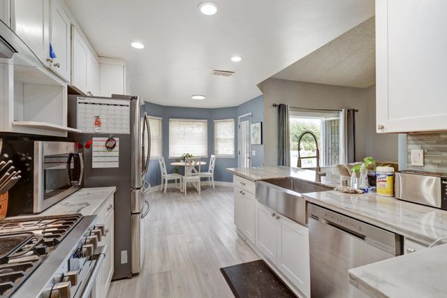 6679 Foxwood Ct, Citrus Heights, CA 95621