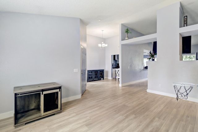 6679 Foxwood Ct, Citrus Heights, CA 95621