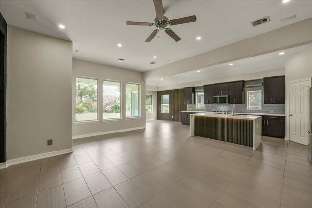 10919 Walts Run Lane, Cypress, TX 77433