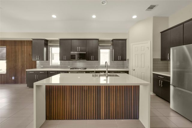 10919 Walts Run Lane, Cypress, TX 77433