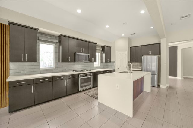 10919 Walts Run Lane, Cypress, TX 77433