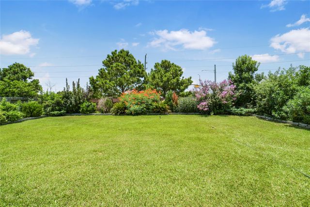 10919 Walts Run Lane, Cypress, TX 77433