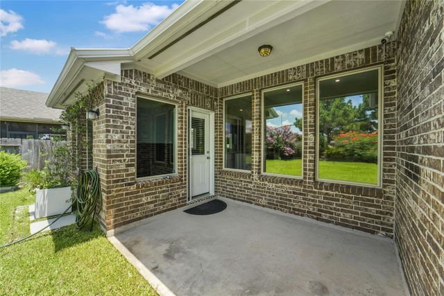 10919 Walts Run Lane, Cypress, TX 77433