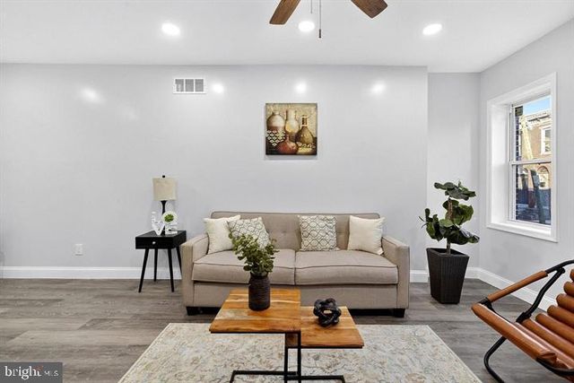 903 KIRKWOOD ST, Wilmington, DE 19801