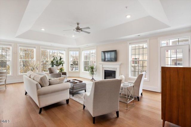10530 Sablewood Drive 215, Raleigh, NC 27617