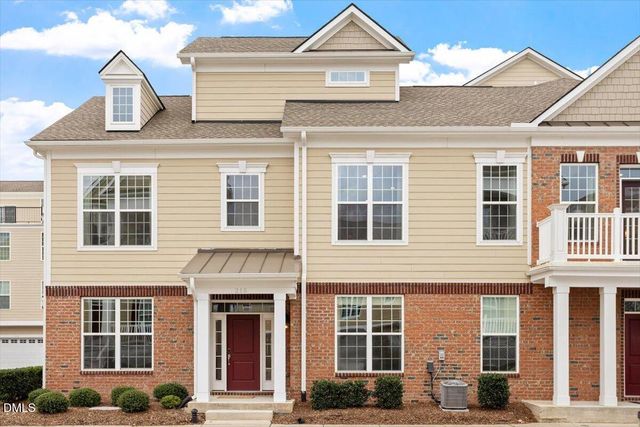 10530 Sablewood Drive 215, Raleigh, NC 27617