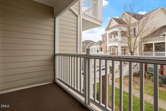 10530 Sablewood Drive 215, Raleigh, NC 27617