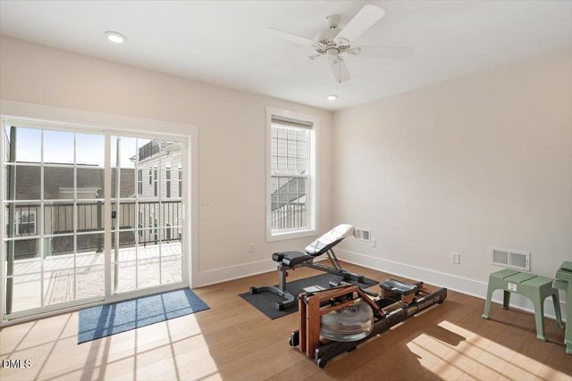 10530 Sablewood Drive 215, Raleigh, NC 27617