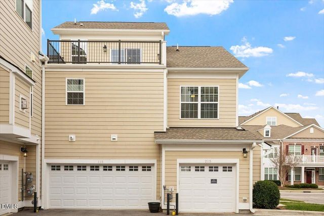 10530 Sablewood Drive 215, Raleigh, NC 27617