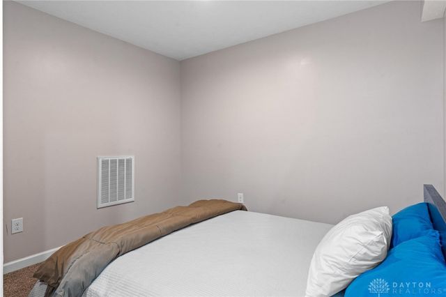 2843 Ridge View Court, Beavercreek Twp, OH 45385