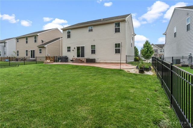 2843 Ridge View Court, Beavercreek Twp, OH 45385