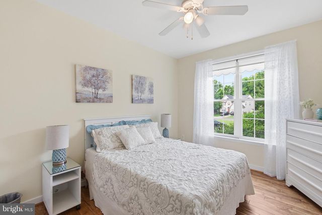 12941 TORCHLIGHT DR, Woodbridge, VA 22193