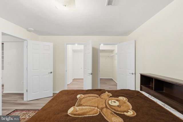 12941 TORCHLIGHT DR, Woodbridge, VA 22193