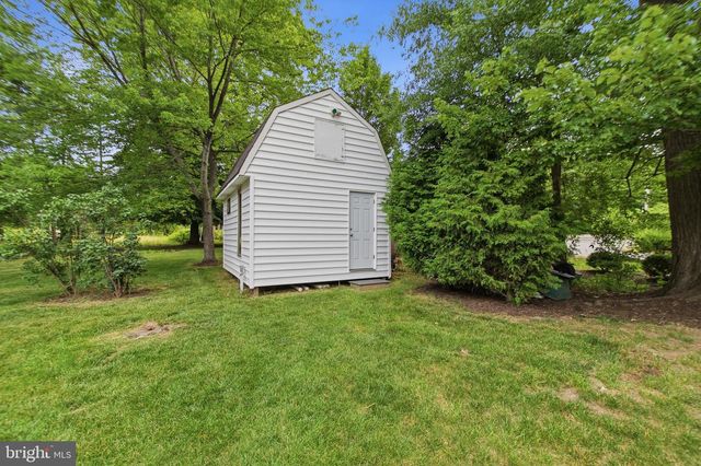 12941 TORCHLIGHT DR, Woodbridge, VA 22193