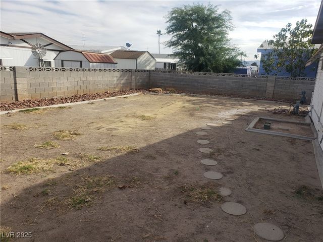 3326 Isle Royale Drive, Las Vegas, NV 89122