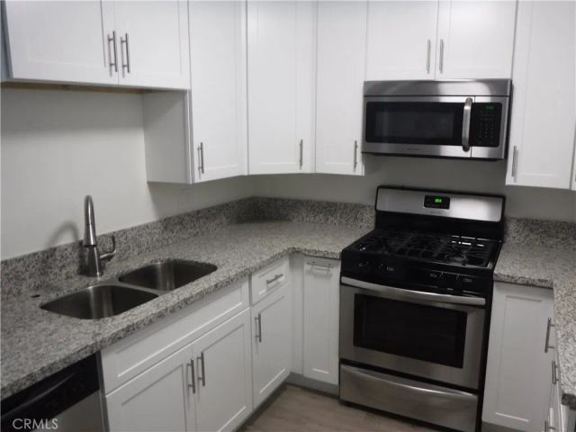 1616 S Barrington 105, Los Angeles, CA 90025