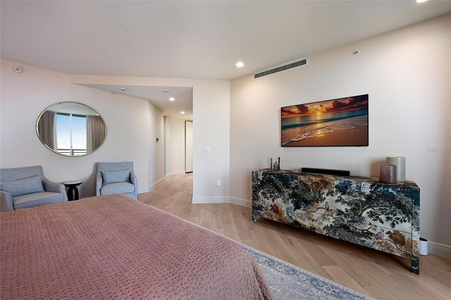 1300 BENJAMIN FRANKLIN DRIVE 809, Sarasota, FL 34236