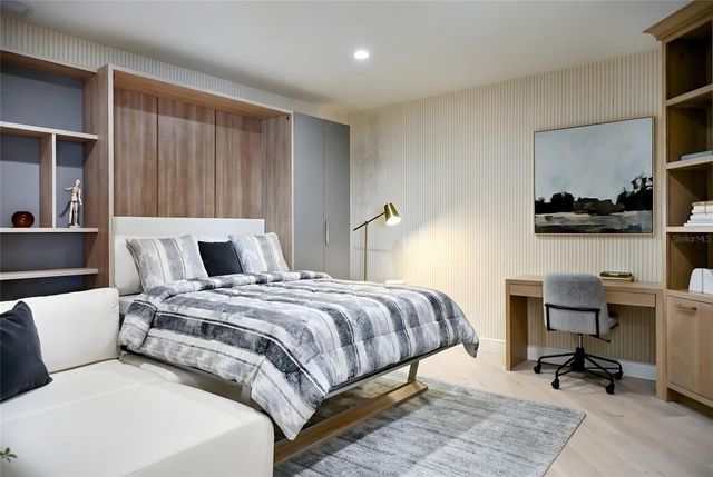 1300 BENJAMIN FRANKLIN DRIVE 809, Sarasota, FL 34236