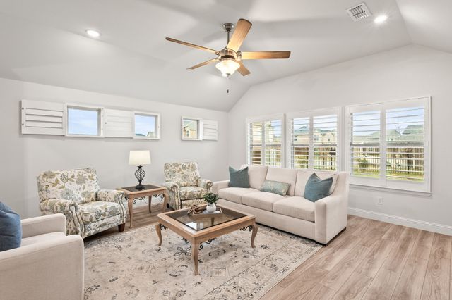 809 Mathew Drive, Anna, TX 75409