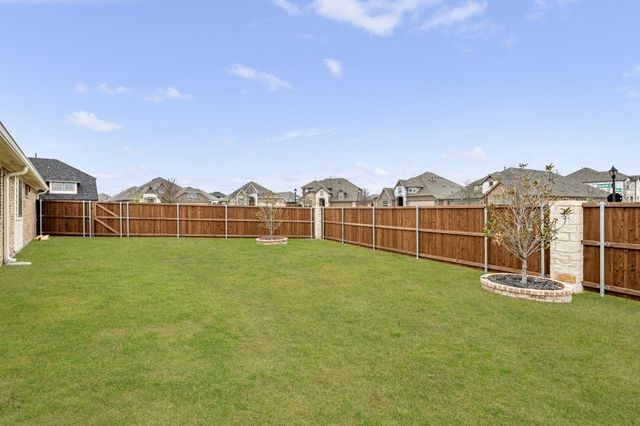 809 Mathew Drive, Anna, TX 75409