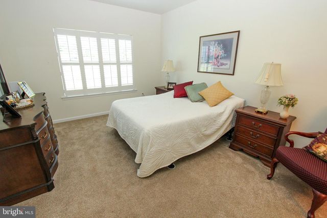 10 ELM AVE, Newark, DE 19711