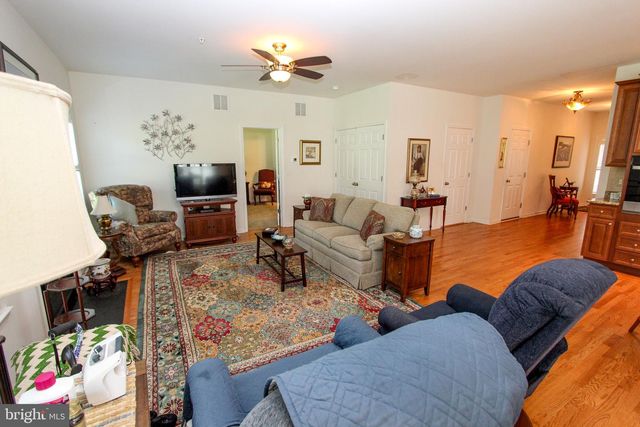 10 ELM AVE, Newark, DE 19711
